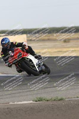 media/Sep-07-2024-Pacific Track Time (Sat) [[9bb89f5e83]]/A group/Phone Wall Paper 1000am/